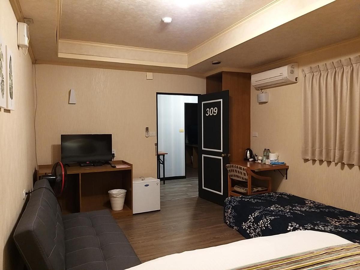 Guan Lun Hotel Хуалянь Экстерьер фото